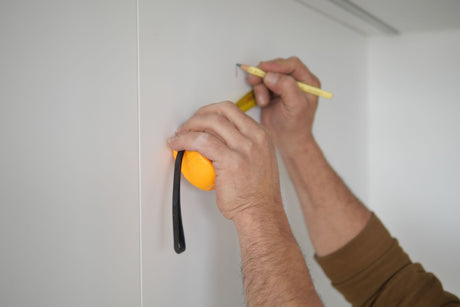 how to measure for a glass splashback