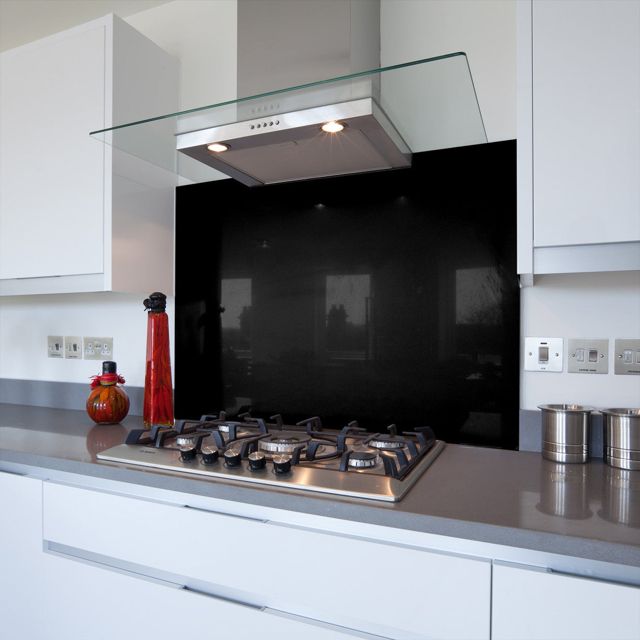 coloured-glass-splashbacks