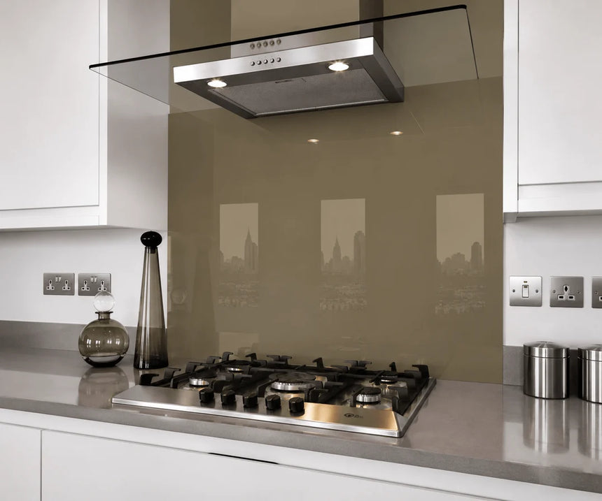 Potting Shed Glass Splashback behind hob