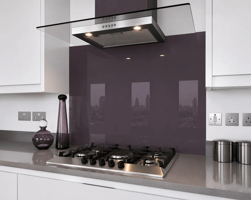 Winter Fur Glass Splashback behind hob